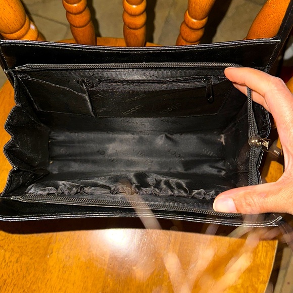 Vintage Shoulder Bag - Picture 6 of 6